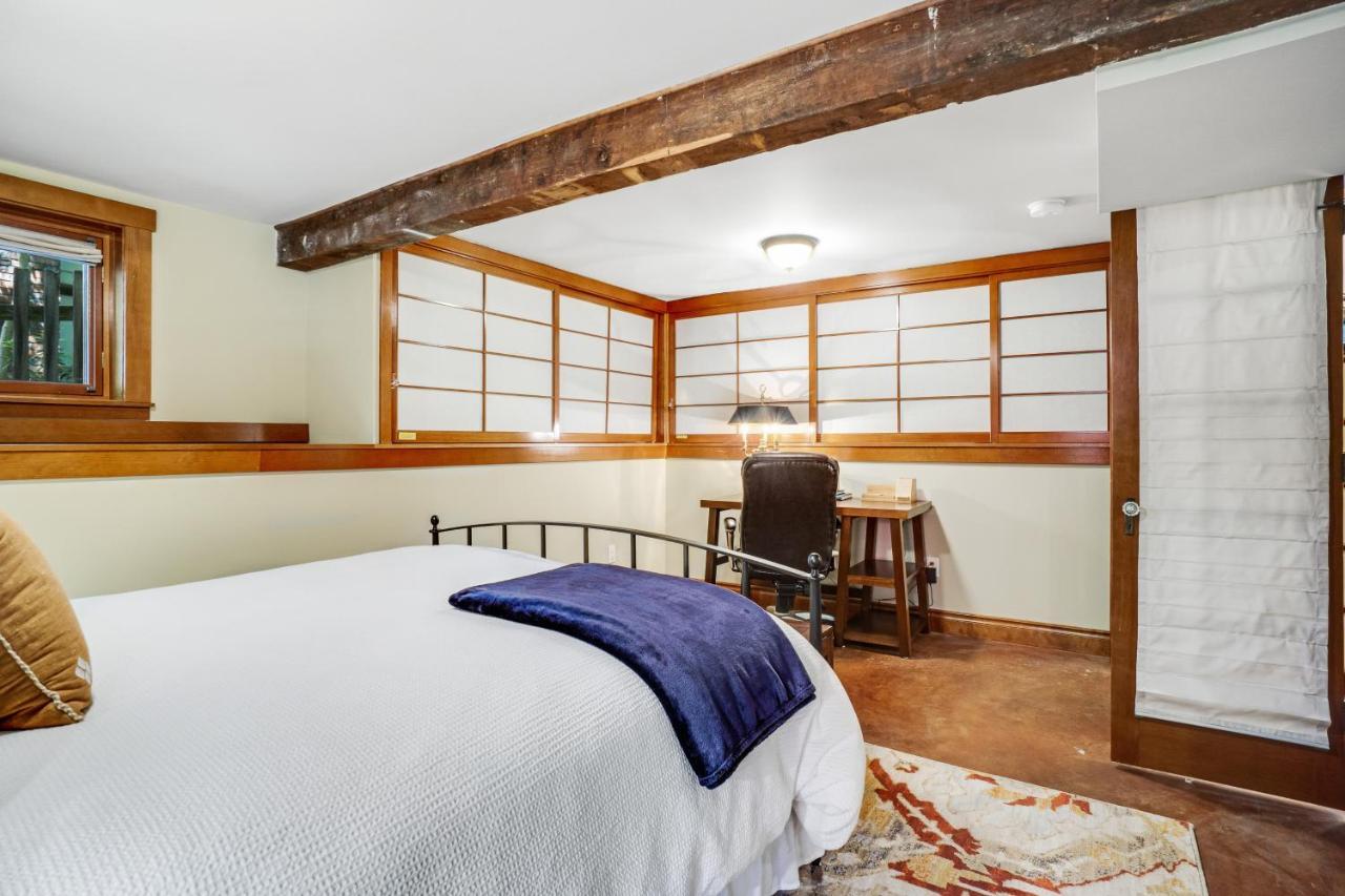 Volunteer Park Vacation Aparthotel Seattle Bagian luar foto